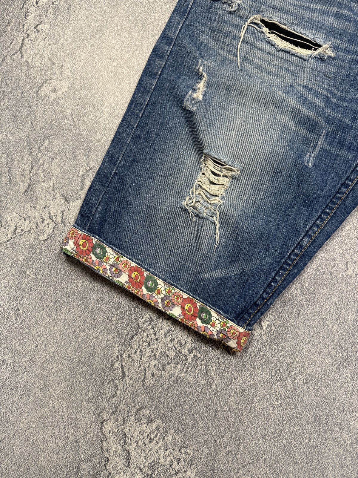 Levi's Levis Takashi Murakami Fragmentdesign Crazy Denim Shorts Size US 32 / EU 48 - 3 Thumbnail