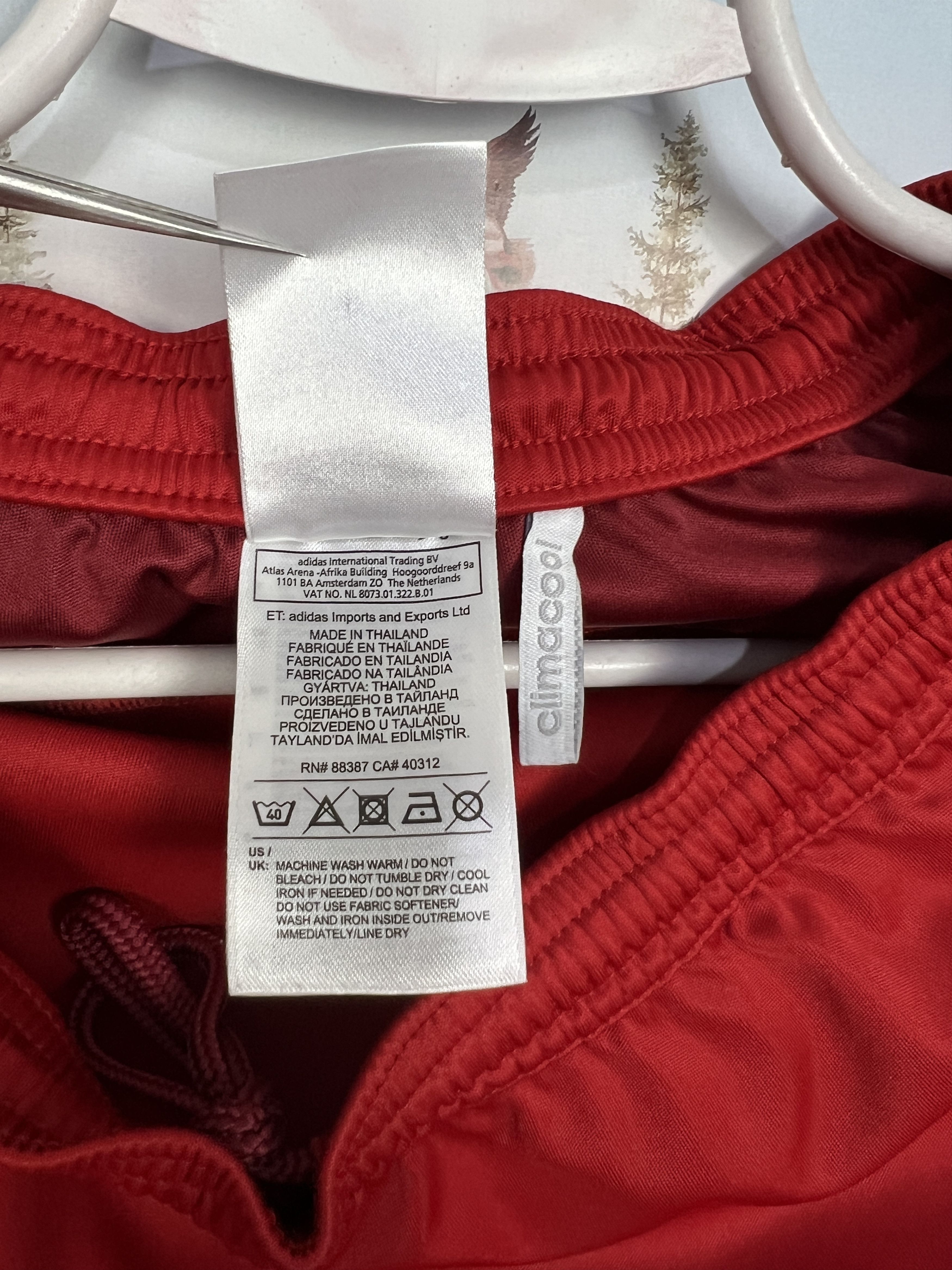 Adidas Adidas Bayern Munich Football Shorts Soccer Red Athletic S Size US 30 / EU 46 - 8 Thumbnail