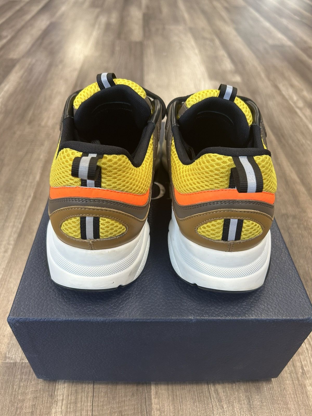 Dior Dior b22 Yellow/Brown Size US 10 / EU 43 - 4 Thumbnail