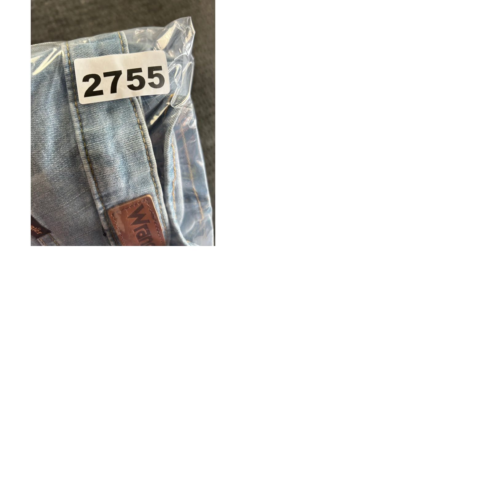 Wrangler Wrangler Ultra High Rise Skinny Jeans Womens Size 18 Light Blue NEW Size 40" / US 18 - 9 Thumbnail