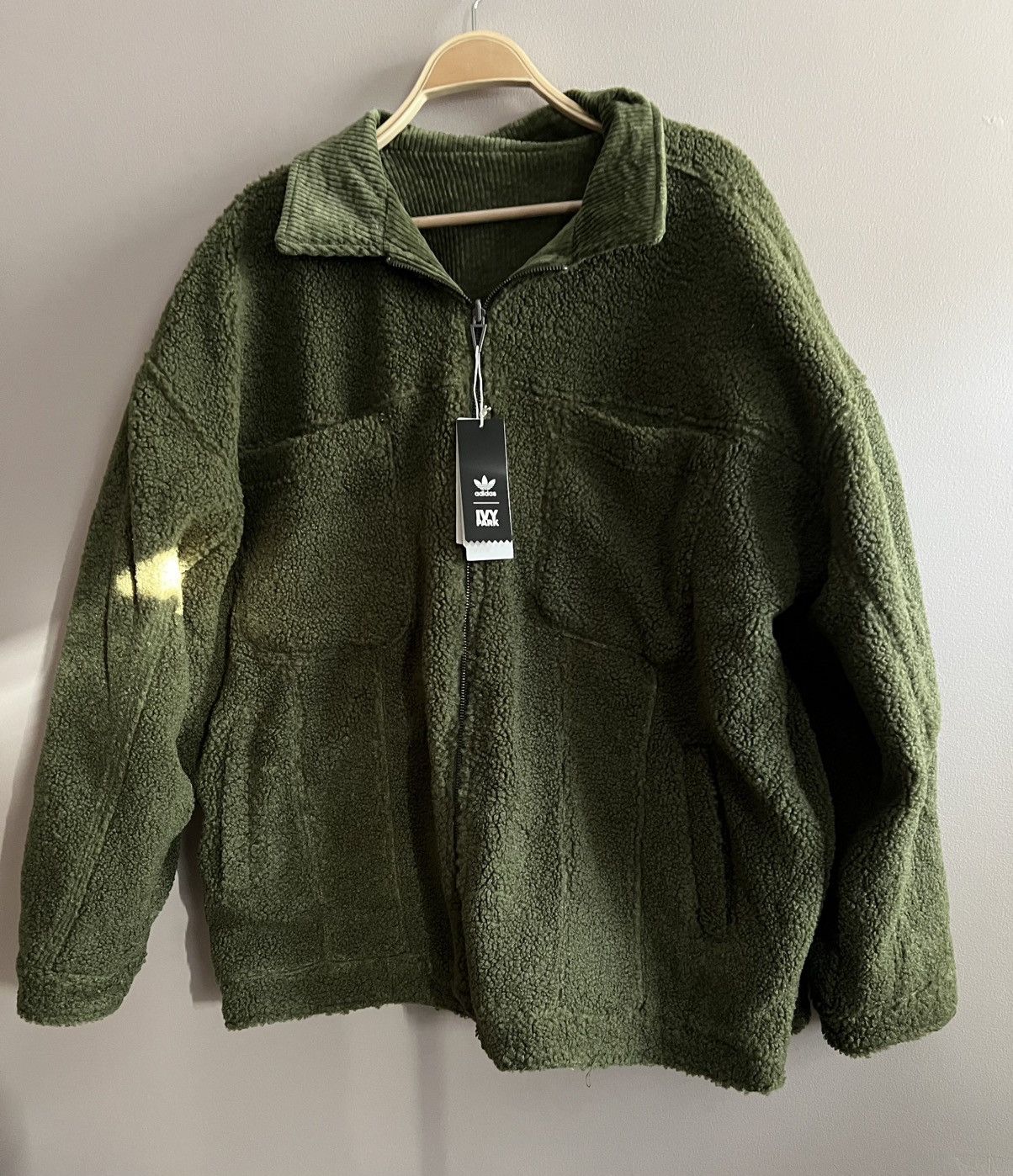 Adidas × Ivy Park adidas x IVY PARK Halls of Ivy Reversible Jacket Size S / US 4 / IT 40 - 10 Thumbnail
