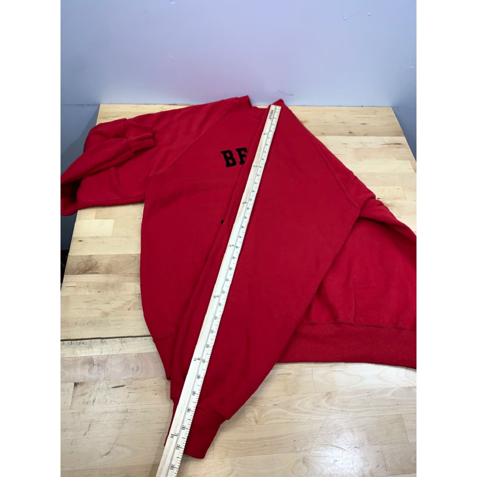 Jerzees VINTAGE Cincinnati Bearcats Sweatshirt Mens 2XL Red 90s Sports Pullover Graphic Print JERZEES Size US XXL / EU 58 / 5 - 6 Thumbnail