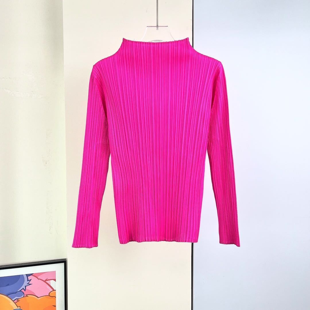 Pleats Please Issey Miyake Pleats Please Issey Miyake Pink Pleated Top Size 3 Size M / US 6-8 / IT 42-44 - 1 Thumbnail