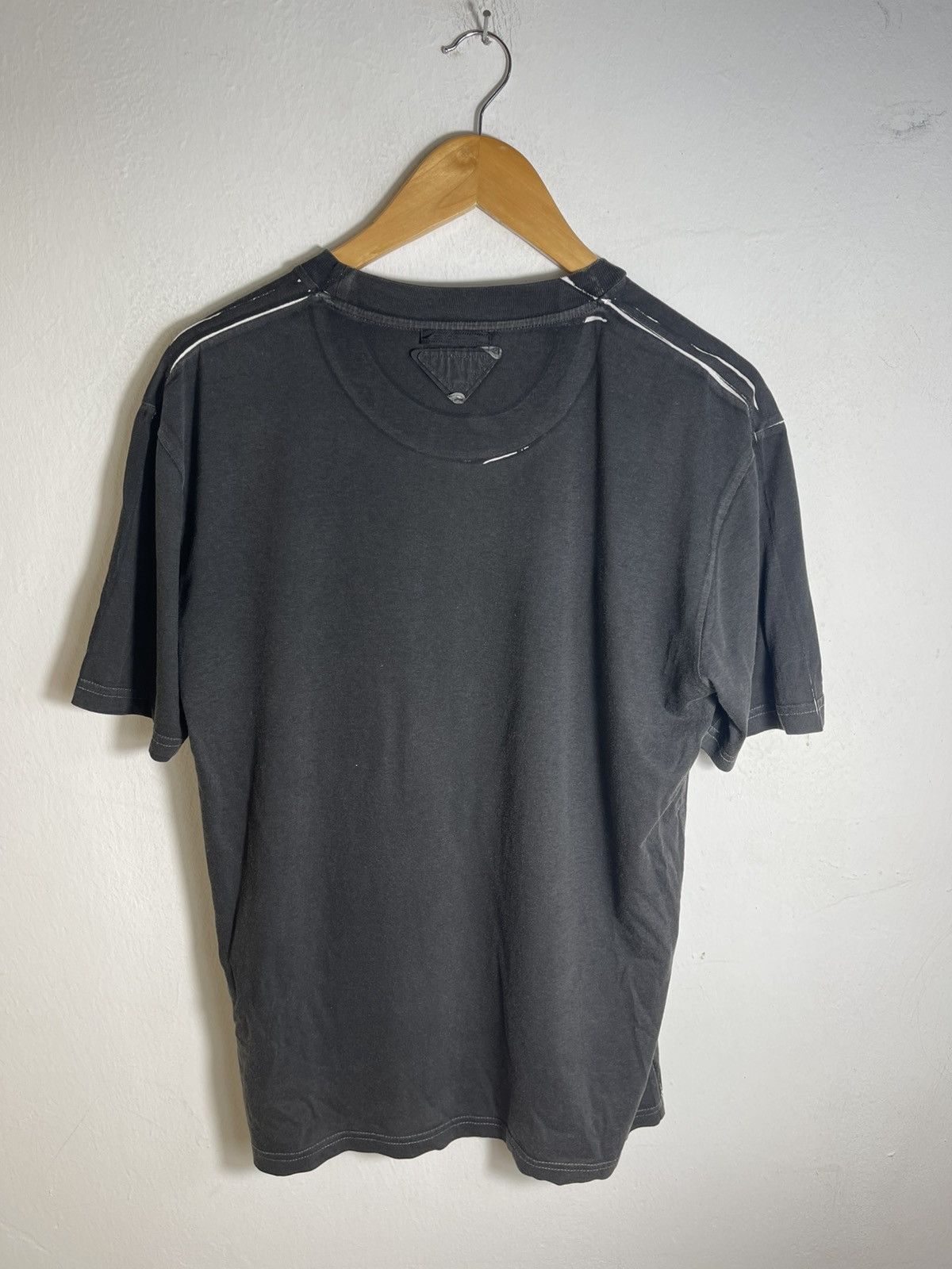 Prada Prada Print tee Archieve Size US M / EU 48-50 / 2 - 2 Thumbnail
