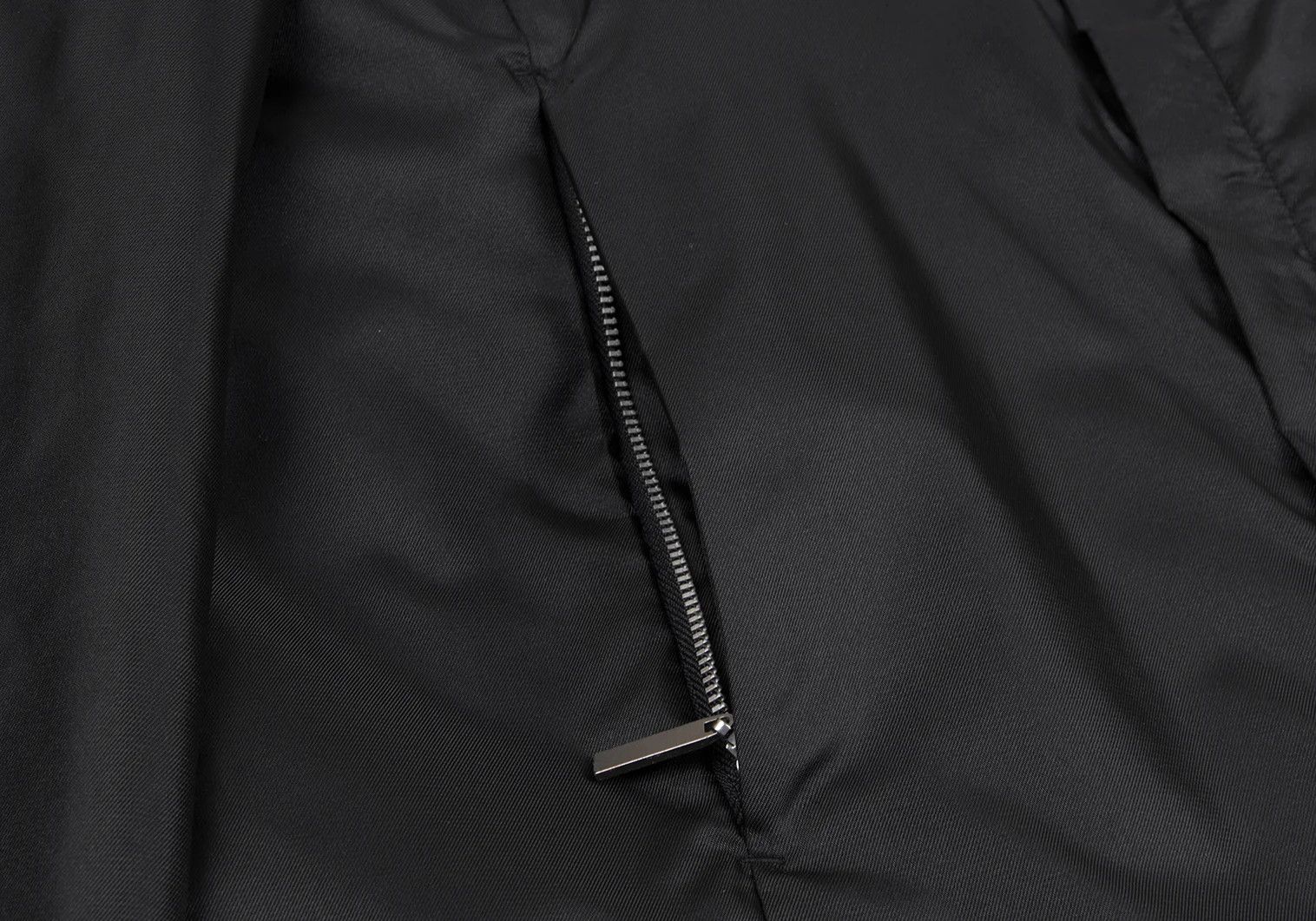 Jean Paul Gaultier Coated Nylon Zip Coat in Black Size 46 Size US S / EU 44-46 / 1 - 9 Thumbnail