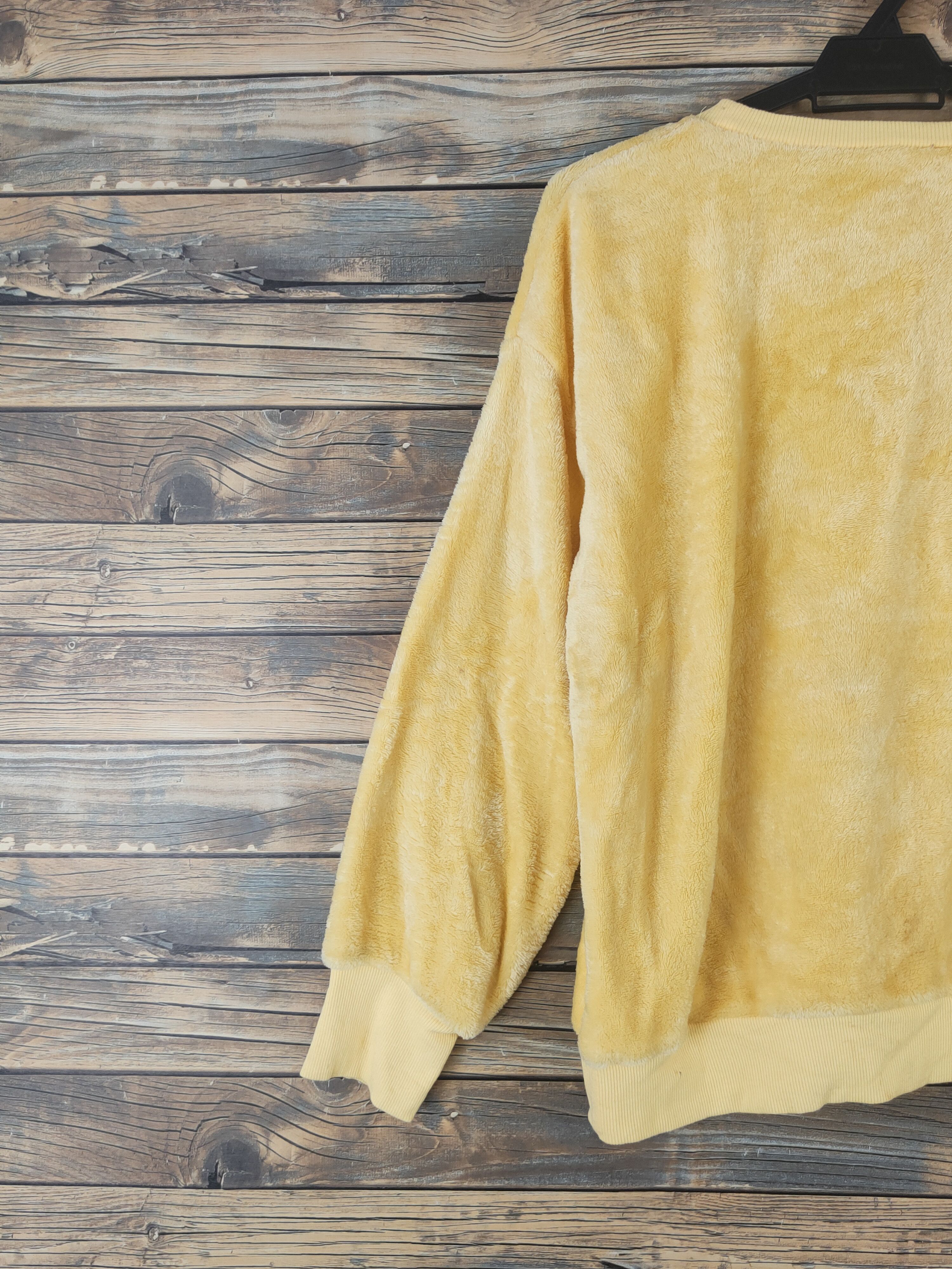 Disney DL Disney Mickey Mouse Yellow Pluto Fleece Sweatshirts #1803 Size M / US 6-8 / IT 42-44 - 8 Thumbnail