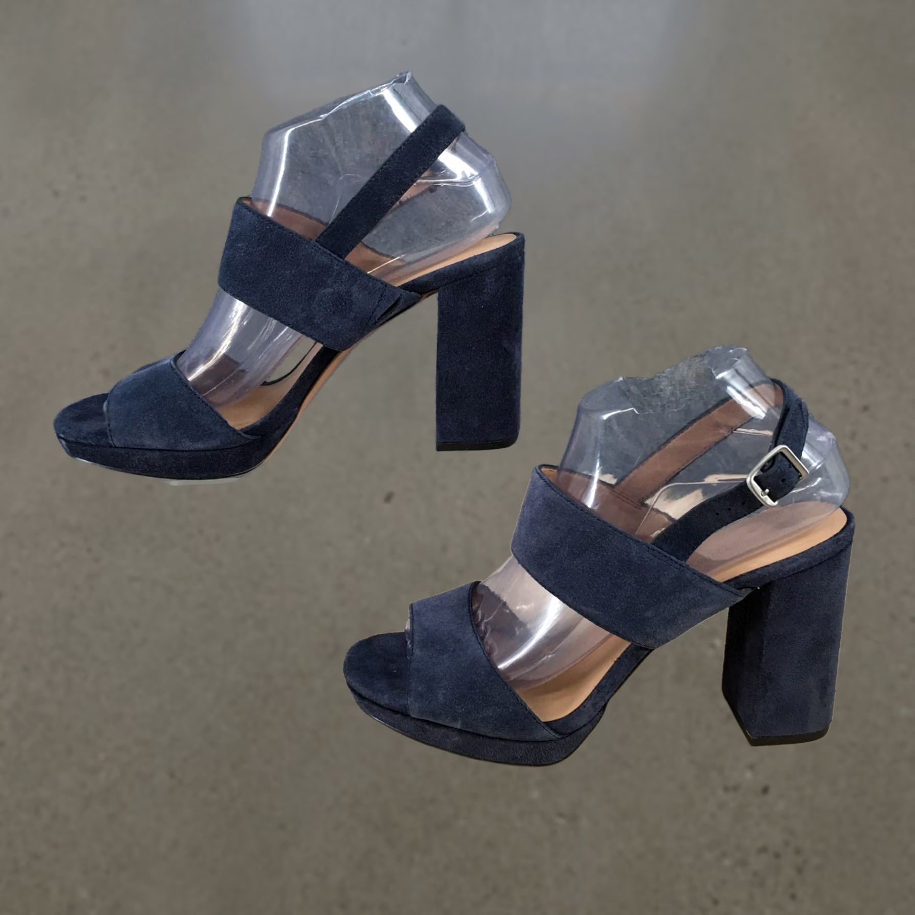 Banana Republic Banana Republic Sandals Womens 8 M Slingback Blue Peep Toe Casual Block Heels Shoes Size US 8 / IT 38 - 1 Thumbnail
