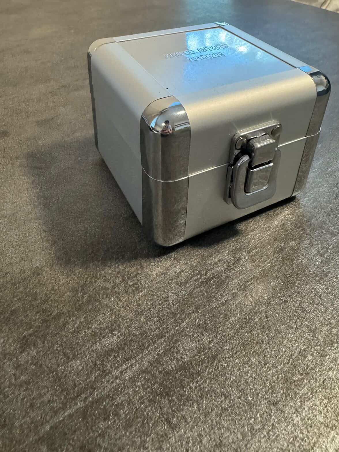 Other 22kilogram ostrich blue leather Size ONE SIZE - 9 Thumbnail