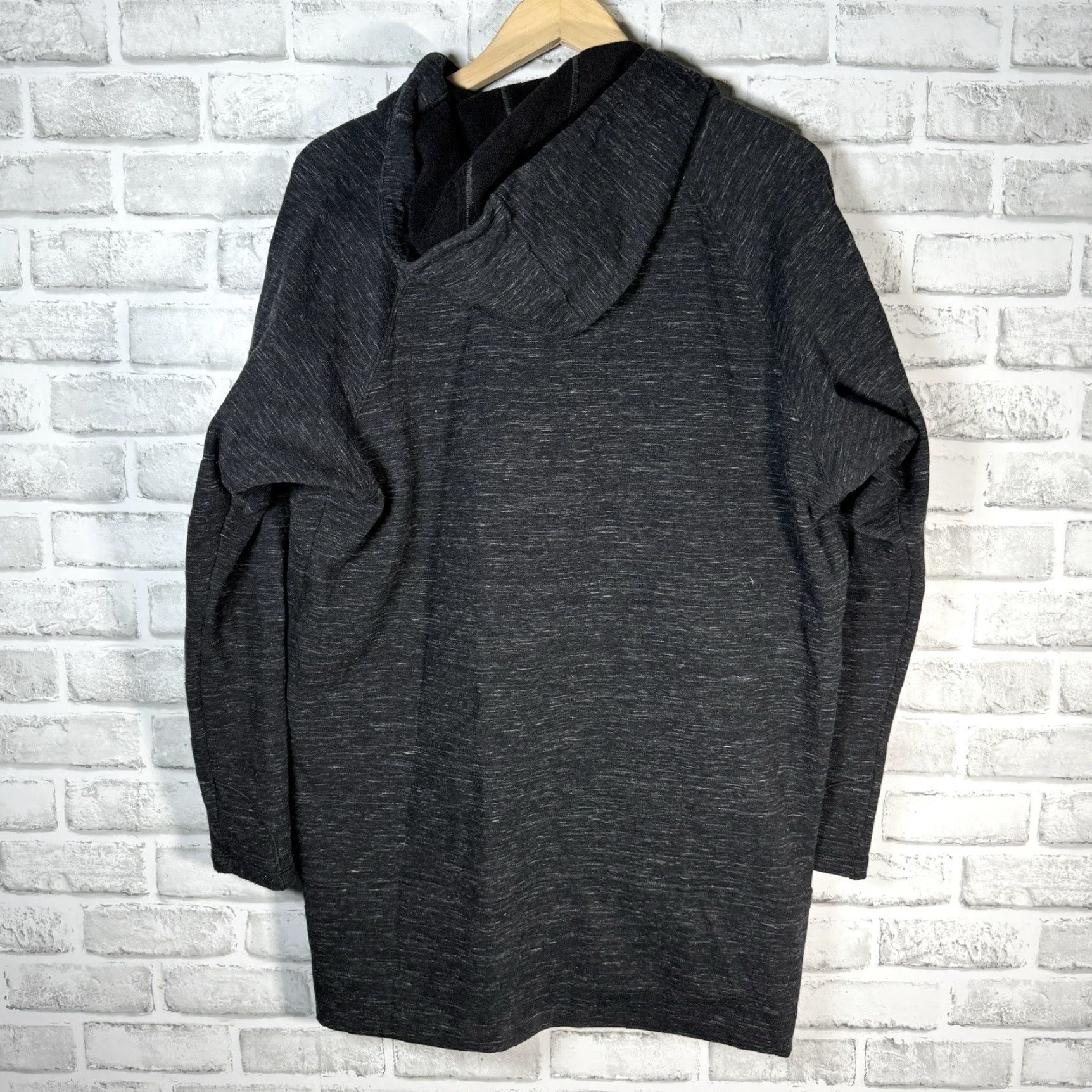 Athleta Athleta Jacket Womens M Black Full Zip Hooded Oversized Size M / US 6-8 / IT 42-44 - 5 Thumbnail