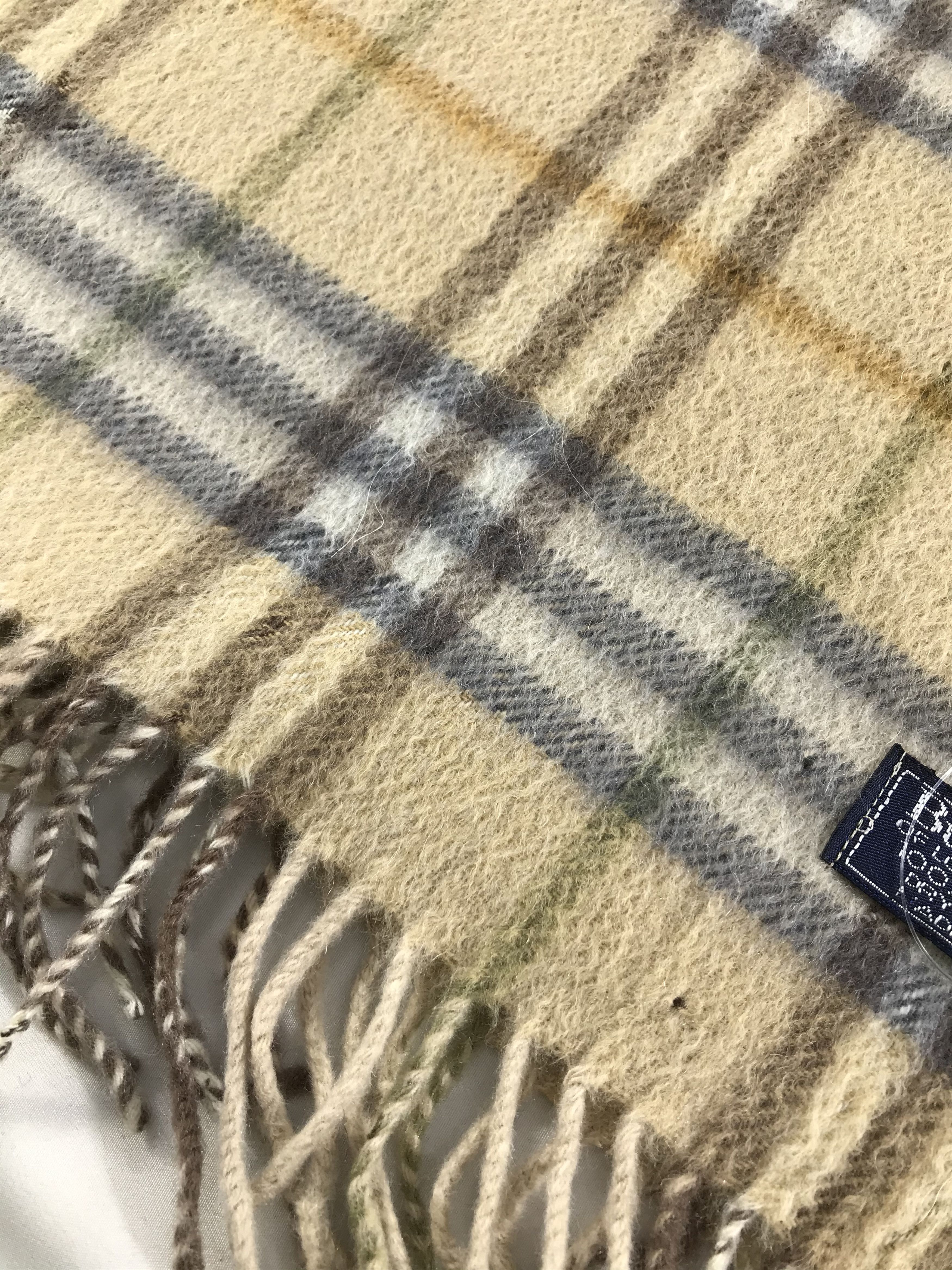 Burberry Vintage Burberry Scarf/Muffler/Neckwear MF1171 Size ONE SIZE - 6 Thumbnail