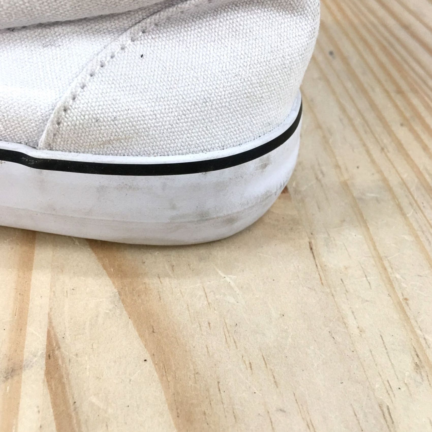 Vintage A New Day Shoes Womens 7 Casual Slip On Comfort Sneakers White Canvas Low Top Shirt Womens 7 Casual Sneakers White Canvas Low Top Size M / US 6-8 / IT 42-44 - 7 Thumbnail