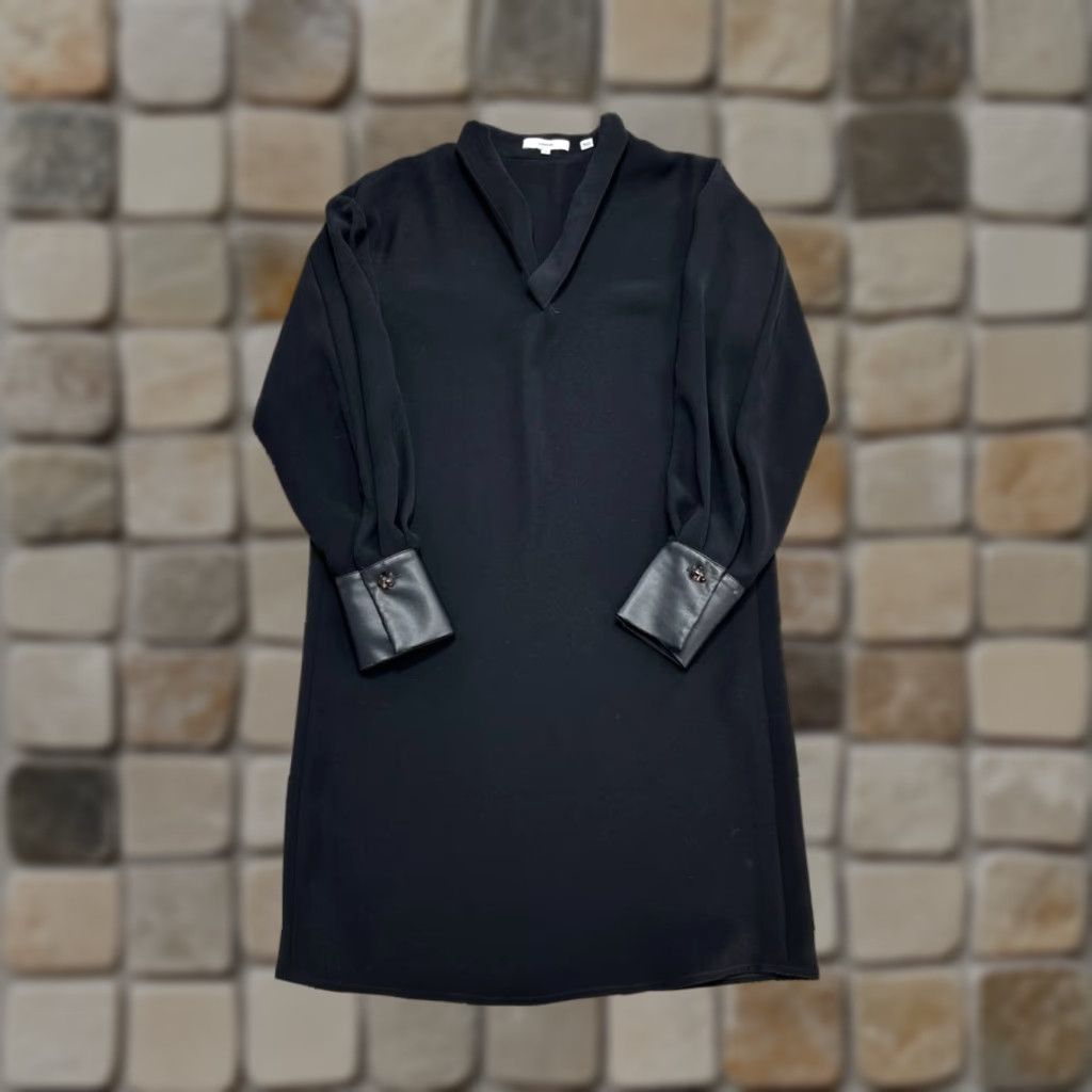 Vince Vince Blouson Dress Womens XS Black Short Sleeve V-Neck Pullover Party/Cocktail Casual 3/4? Size XS / US 0-2 / IT 36-38 - 1 Thumbnail