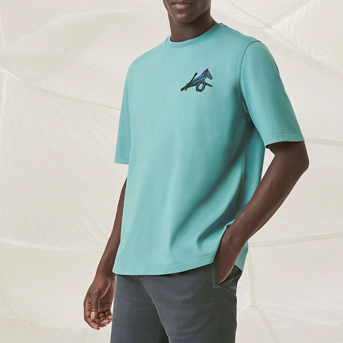 Hermes Hermès Porcelain Blue Horse Embroidery T-shirt Size US M / EU 48-50 / 2 - 6 Thumbnail