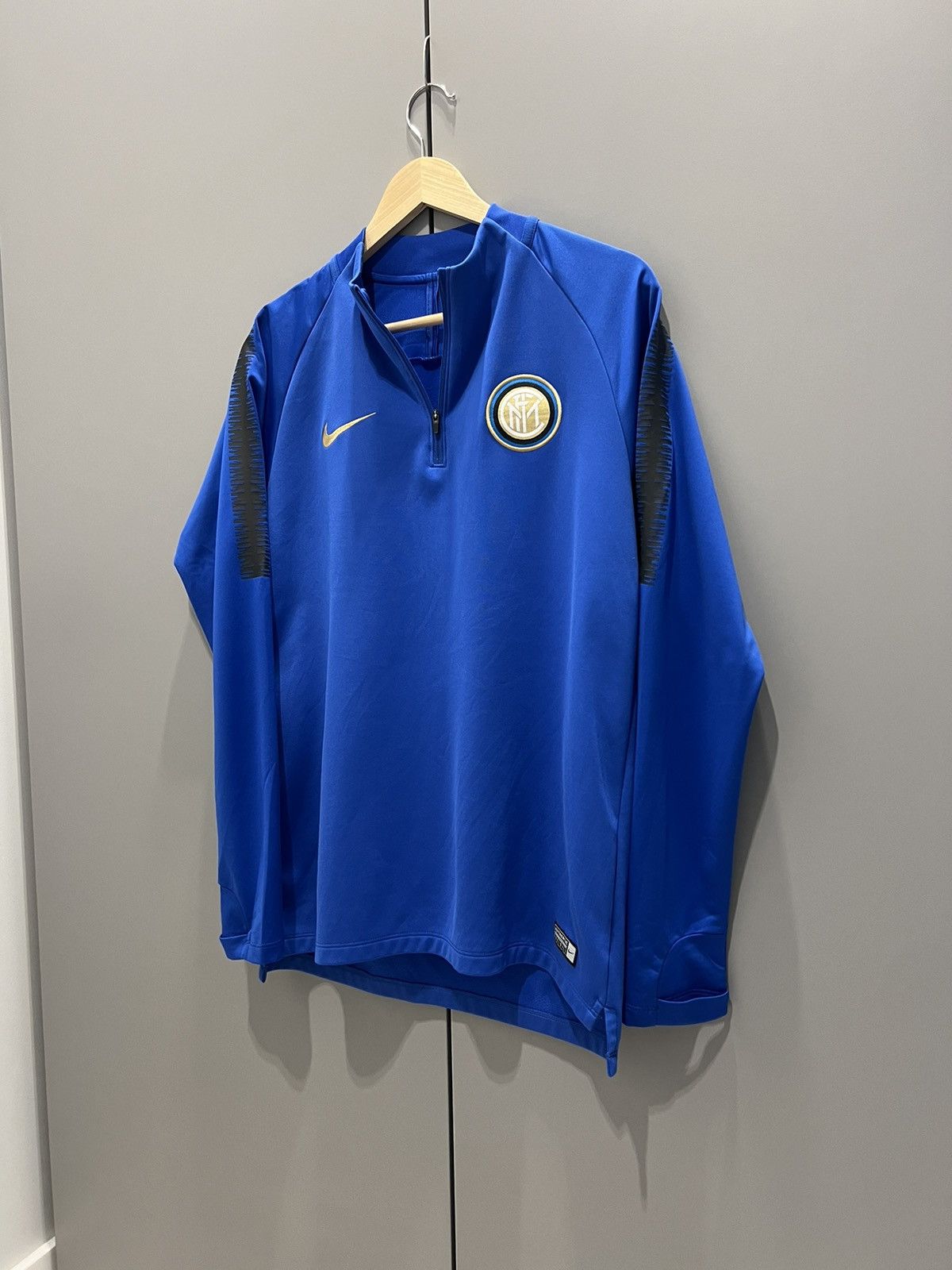 Nike Vintage Nike Inter Milan Soccer Jersey Long Sleeve Size US M / EU 48-50 / 2 - 8 Thumbnail