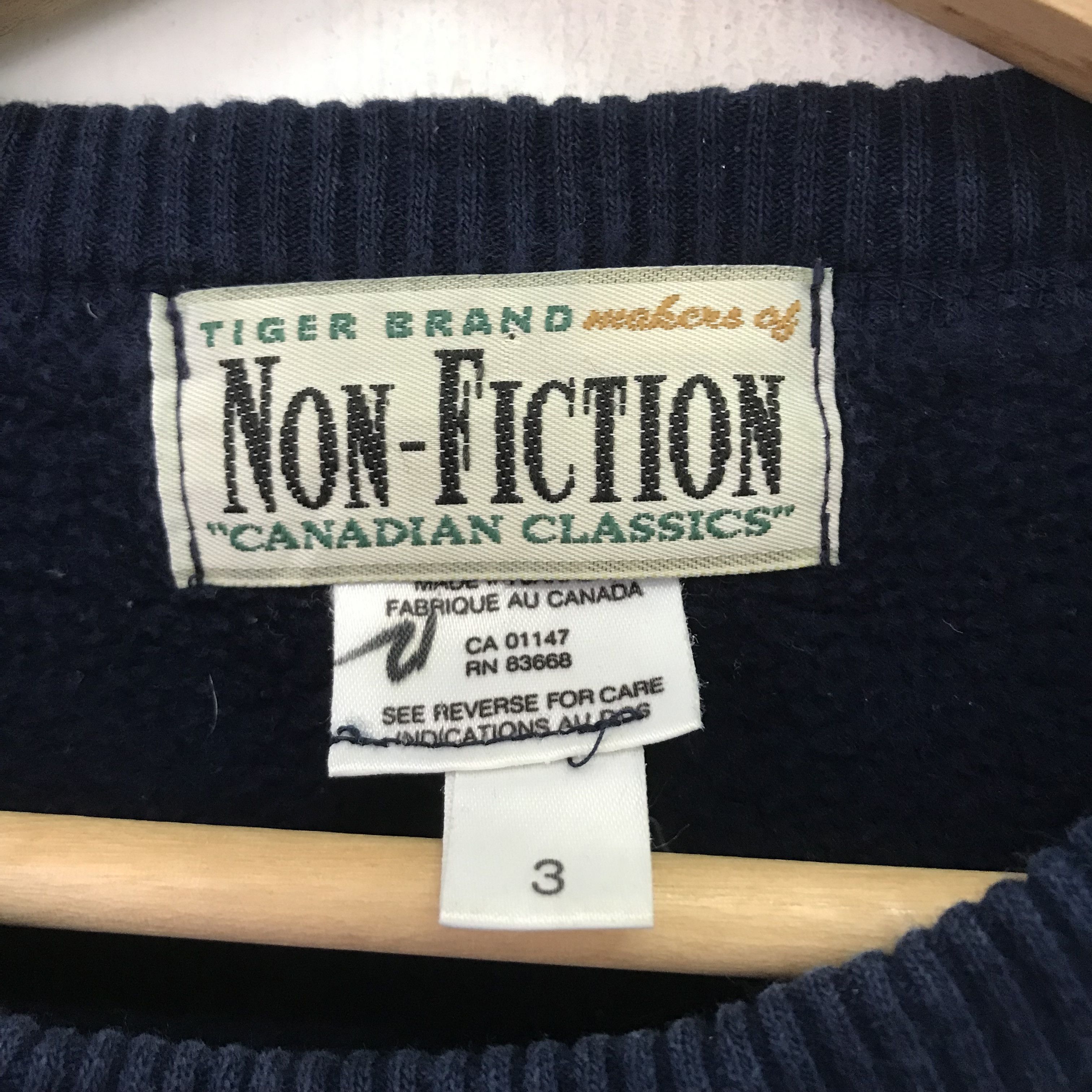 FunSet of Art Vintage 90's Crossings Canada Blue Sweatshirt - 58 Size US XL / EU 56 / 4 - 10 Thumbnail