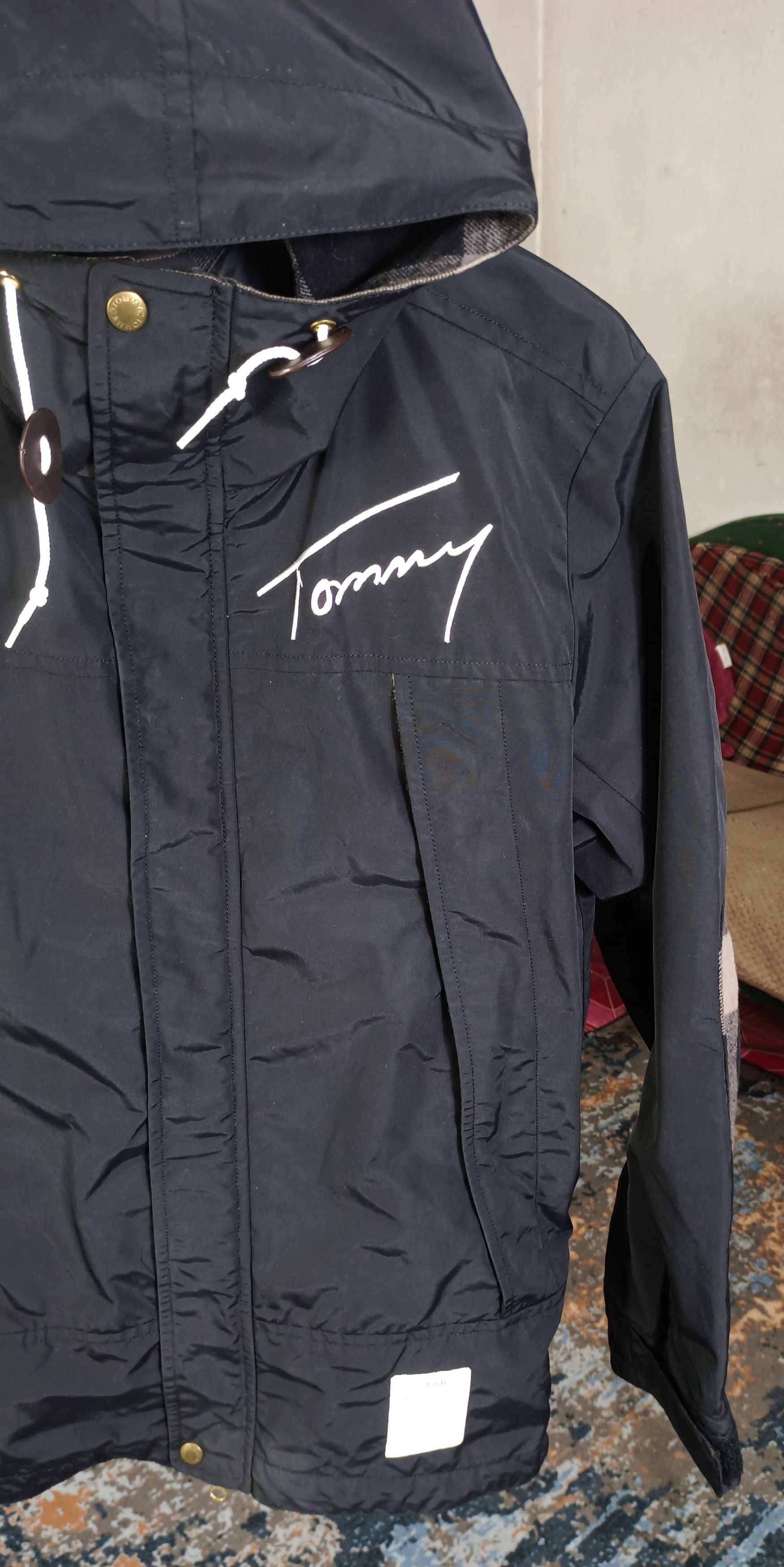 Tommy Hilfiger Tommy Nylon Men Jacket Embroidery Signature Logo Size US L / EU 52-54 / 3 - 4 Thumbnail