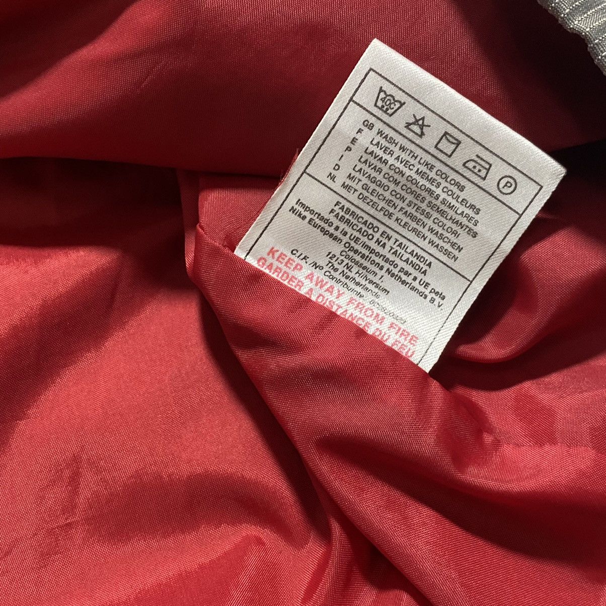 Nike Rare Nike Asymmetrical Hex Zip Jacket Y2K Ninja Pocket Neck Size US L / EU 52-54 / 3 - 13 Thumbnail