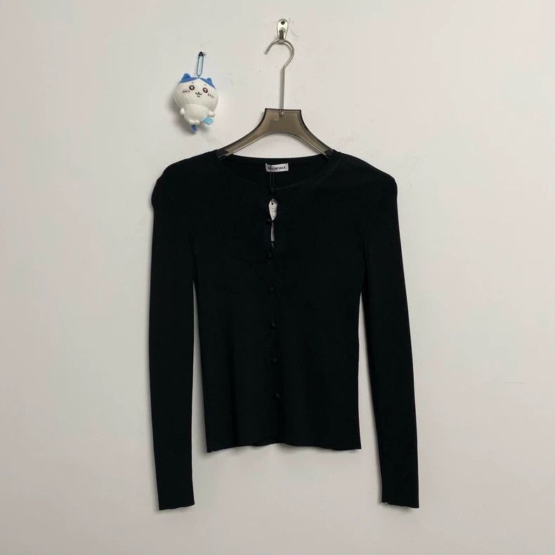 Balenciaga Balenciaga Back lock logo cardigan XS size Size US XS / EU 42 / 0 - 1 Thumbnail