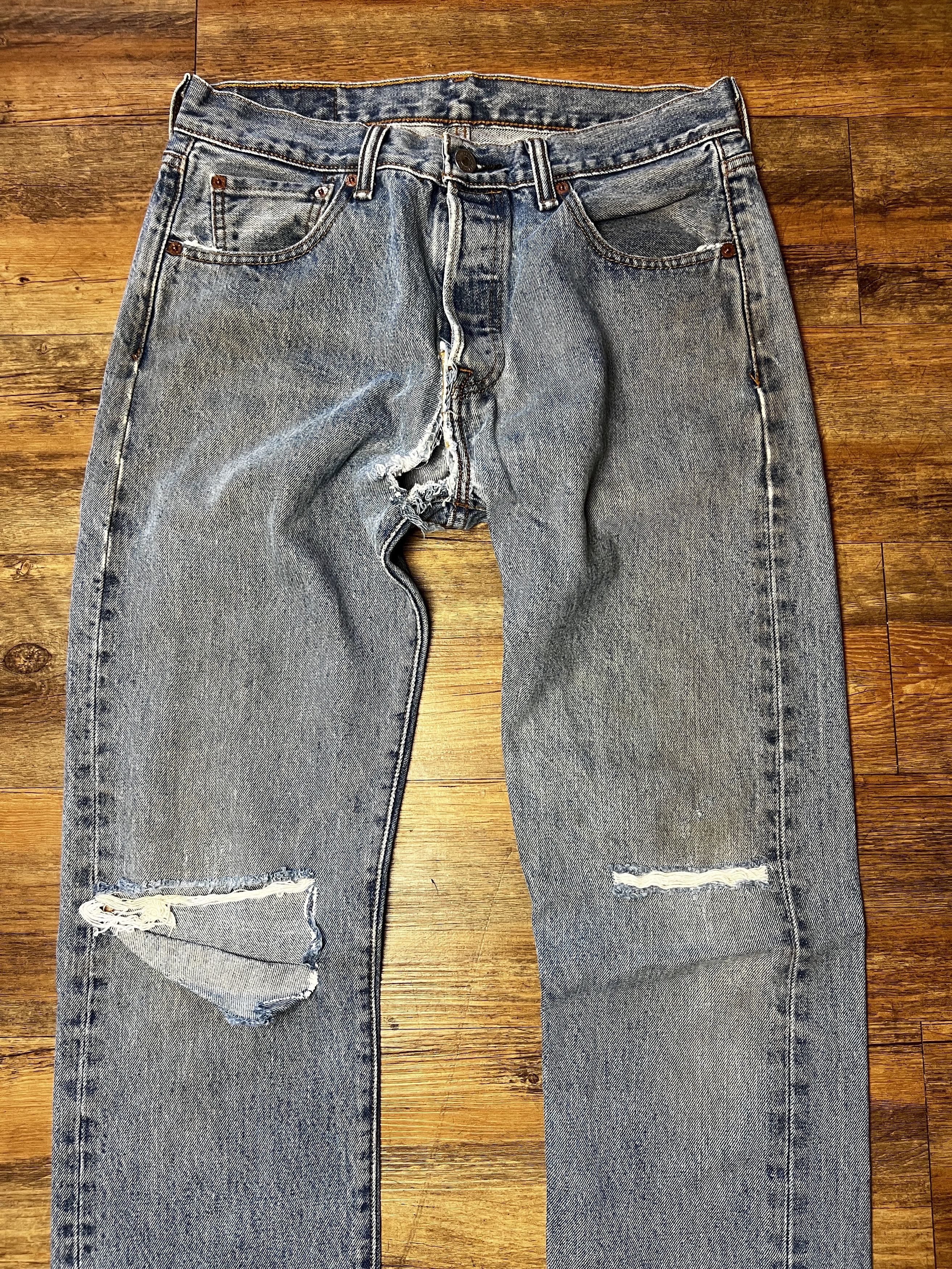 Levi's Vintage Clothing Vintage 501 Levi's Straight Leg Blue Button Fly Denim Jeans Size US 30 / EU 46 - 3 Thumbnail