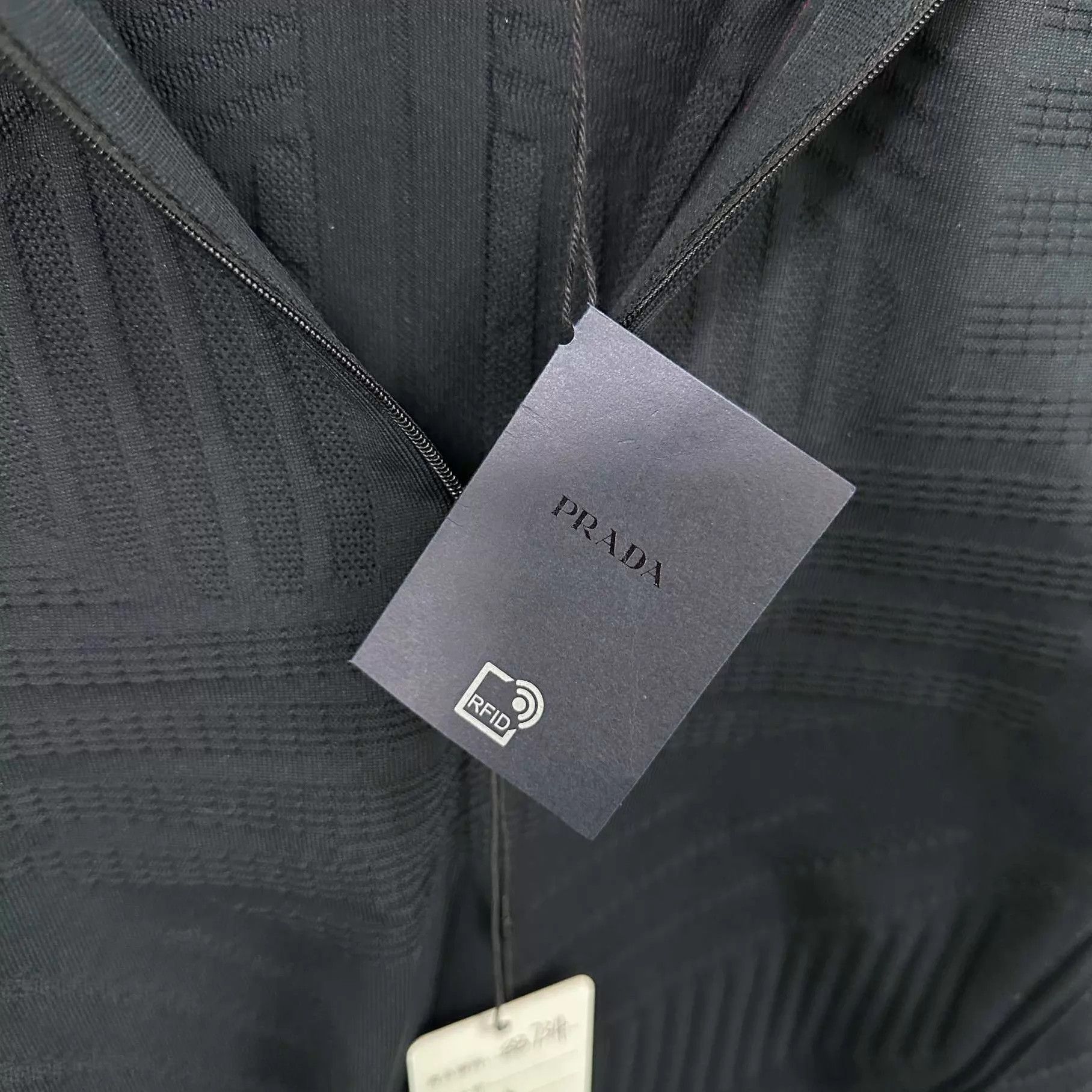 Prada PRADA High Neck Logo Half-Zip Top Size 44 Size US S / EU 44-46 / 1 - 5 Thumbnail