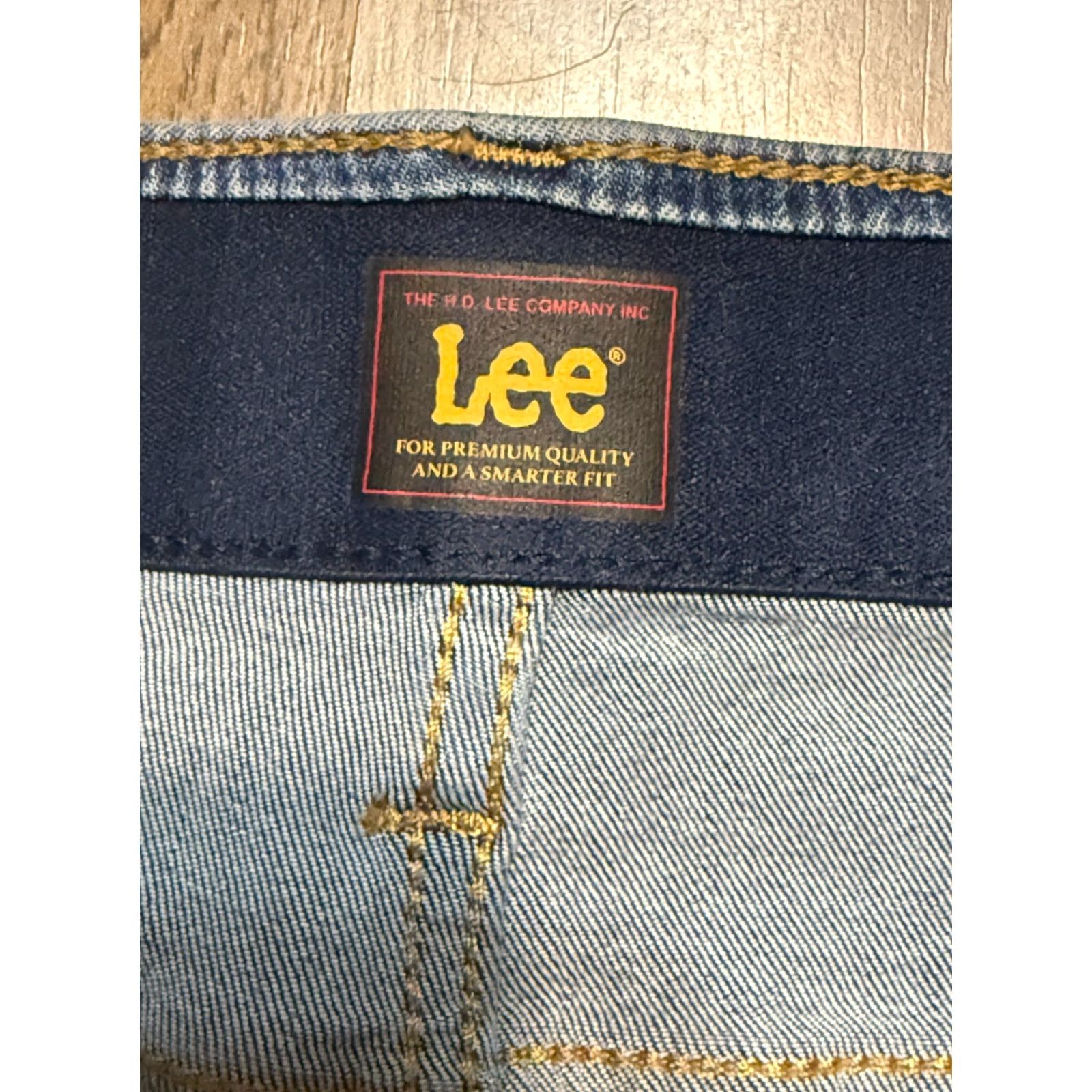 Lee Lee Jeans Women's 16 Medium Blue Denim Straight Leg High Rise Jeans Regular Rise 5-Pocket Inseam 27in Size 38" / US 16 / IT 52 - 5 Thumbnail