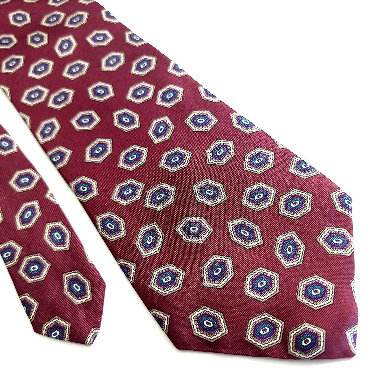Designer Buckingham Traditional Quality Red Blue Geometric Abstract P Size ONE SIZE - 1 Thumbnail