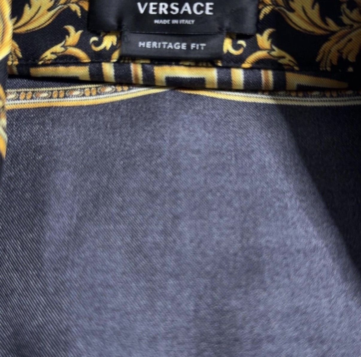 Versace Versace Baroque Medusa Silk Shirt Gold Heritage 48 IT 2021 Size US M / EU 48-50 / 2 - 4 Thumbnail