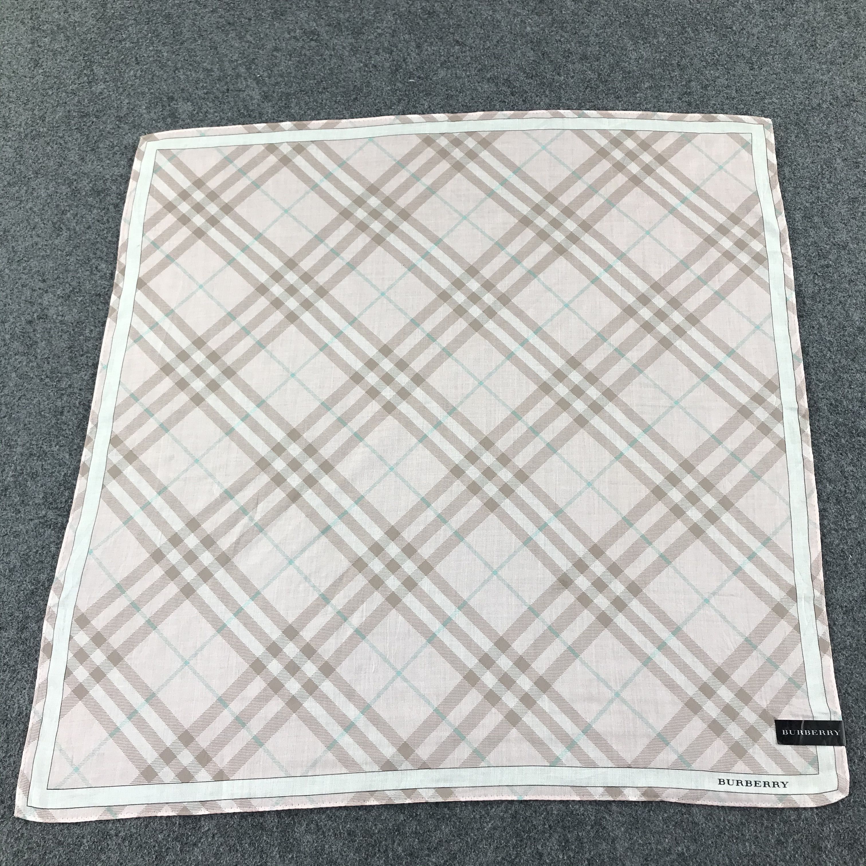 Burberry Burberry Handkerchief Neckerchief Bandana H503 Size ONE SIZE - 1 Thumbnail