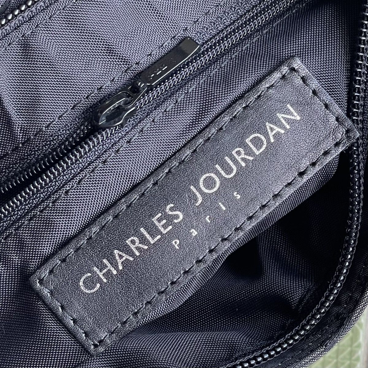 Charles Jourdan × Designer CHARLES JOURDAN FULL PRINT SLING BAG Size ONE SIZE - 11 Thumbnail
