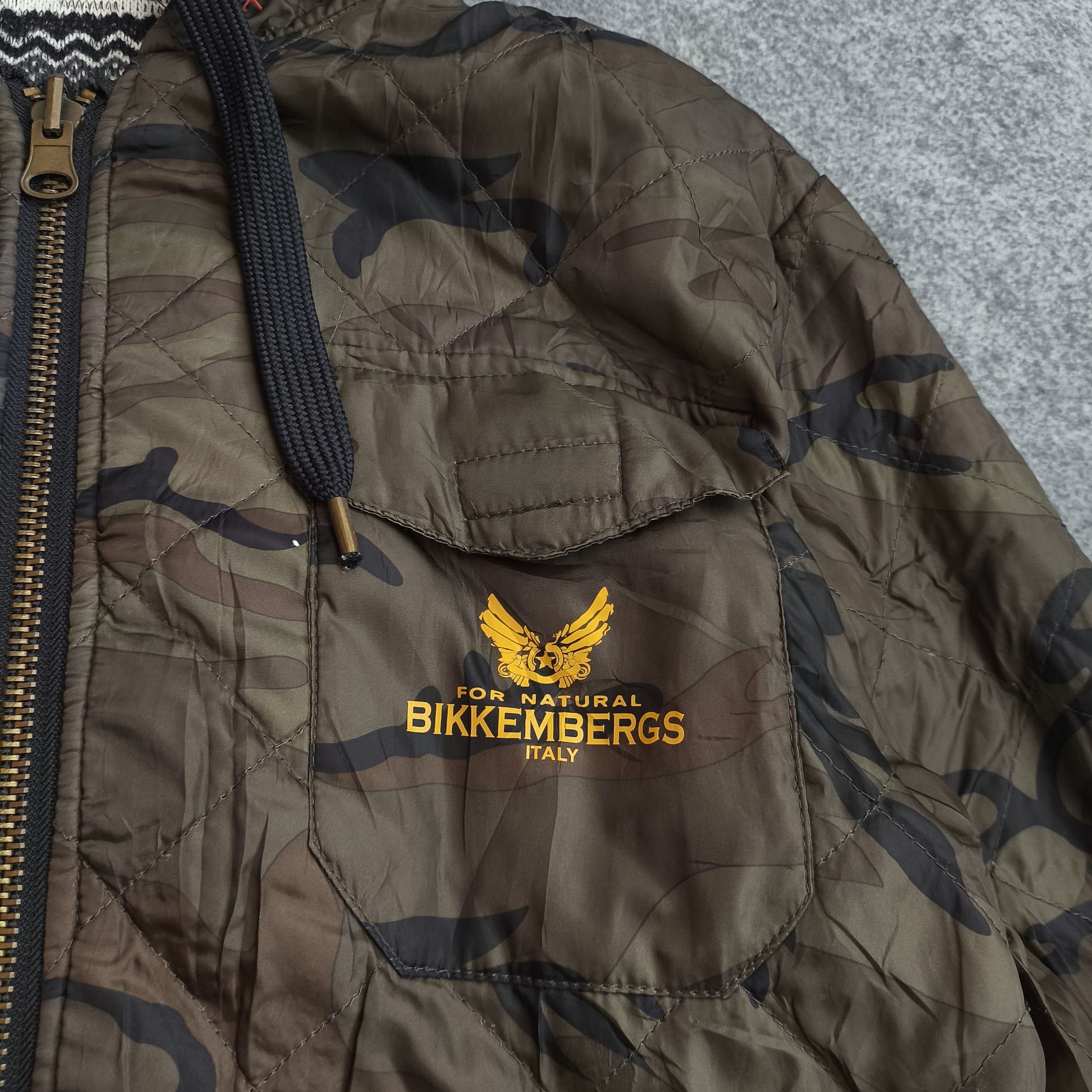 Dirk Bikkembergs Reversible dirk bikkembergs camougale Navajo jacket sz tag S Size US L / EU 52-54 / 3 - 3 Thumbnail