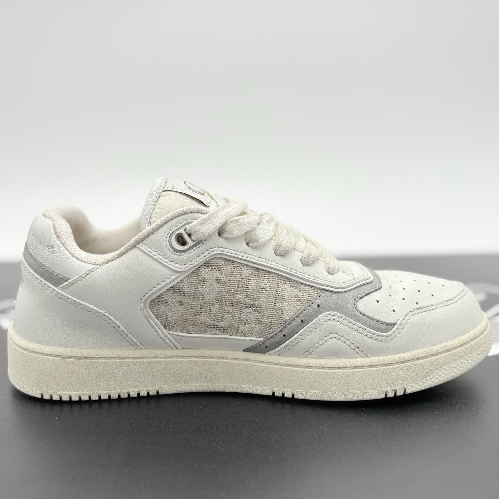 Dior Dior B27 Low Dior ' White ' | GOOD CONDITION! Size US 7 / EU 40 - 10 Thumbnail