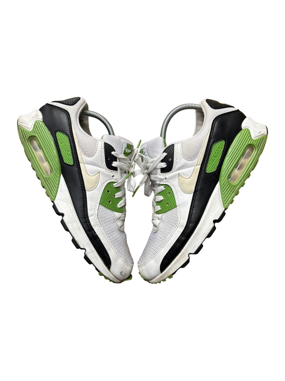 Nike Nike Air Max 90 Chlorophyll White Green UK 8.5 Size US 9.5 / EU 42-43 - 1 Thumbnail