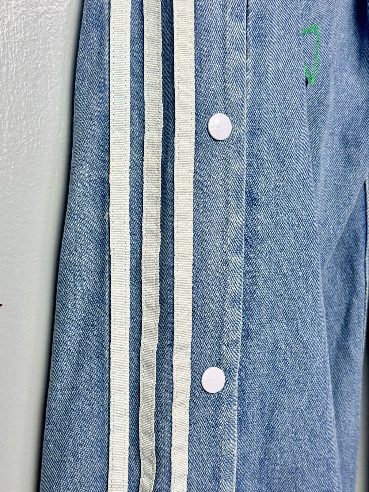 Adidas Adidas x Fiorucci Denim Track Pants Size 27" / US 4 / IT 40 - 8 Thumbnail