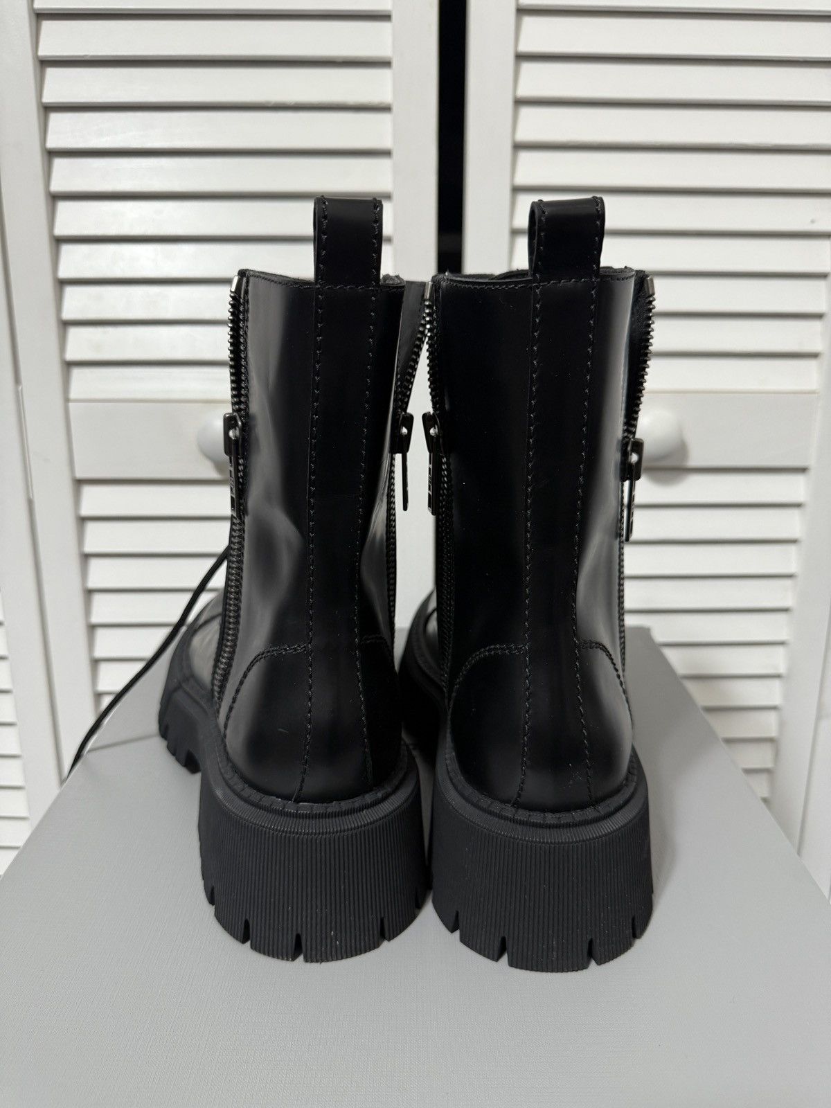 Balenciaga Tractor Boots Black Size US 7 / EU 40 - 4 Thumbnail