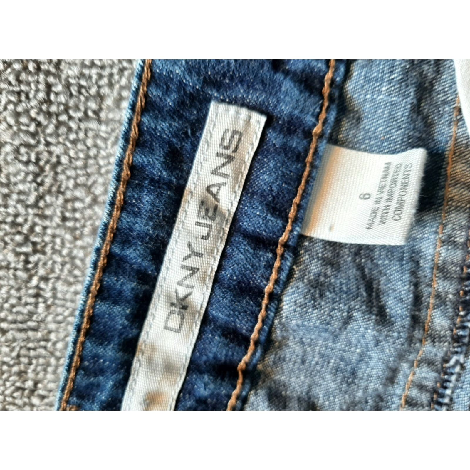 DKNY DKNY Jeans Women’s Size 6 Blue Pants Denim Cotton Blend 5-Pocket Slim Straight Regular Zip Machine Washable Womens Size 28" / US 6 / IT 42 - 4 Thumbnail