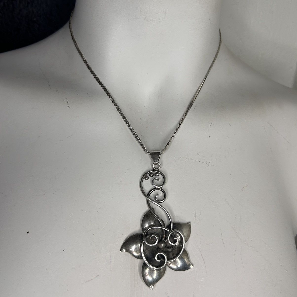 Vintage 925 Silver Vintage Necklace Size ONE SIZE - 8 Thumbnail
