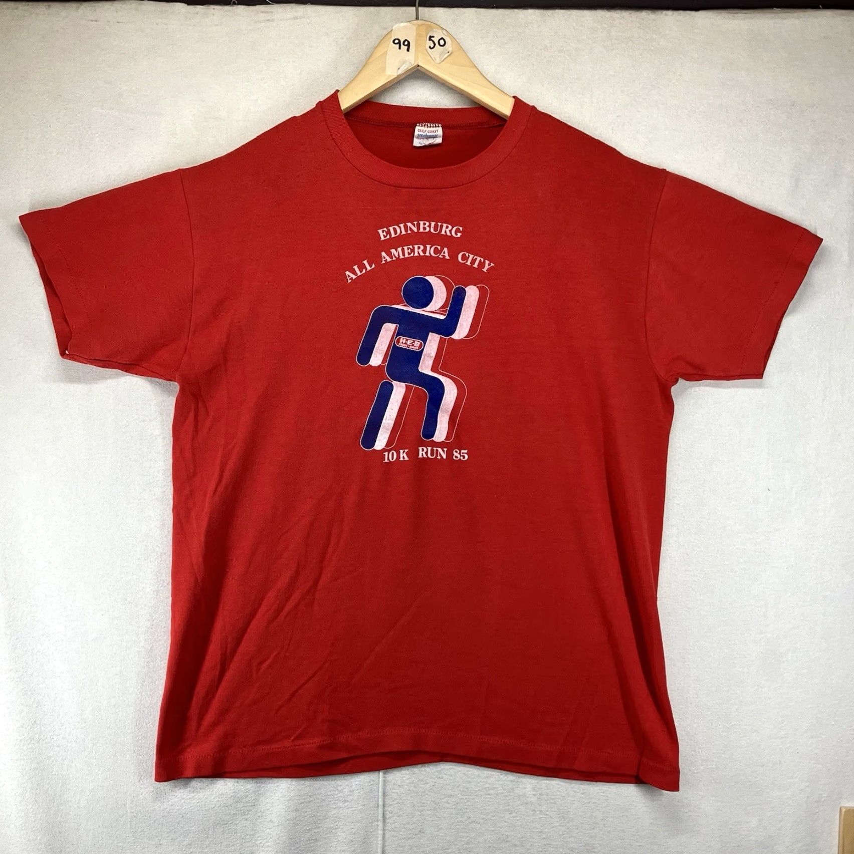 Vintage VINTAGE 80s Gulf Coast Sportswear T-Shirt Men Red Crew Neck Short Sleeve H-E-B Graphic Print Classic Slim Fit L Size US L / EU 52-54 / 3 - 2 Thumbnail