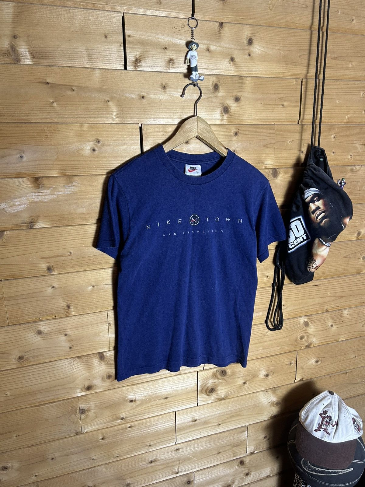 Nike Vintage Nike town San Francisco t shirt Size US S / EU 44-46 / 1 - 2 Thumbnail