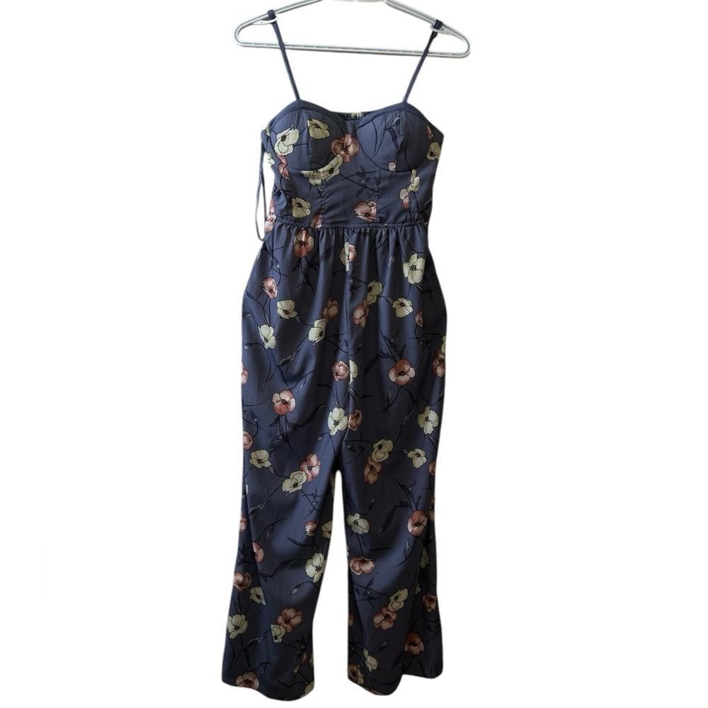 Designer Floral Print Jumpsuit with Sweetheart Neckline Size 28" / US 6 / IT 42 - 1 Thumbnail