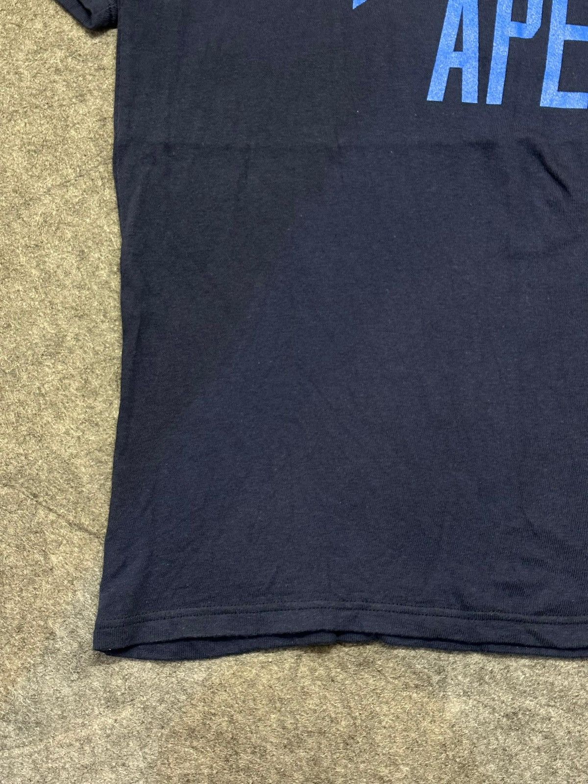 Bape A Bathing Ape "Bicolor NYC Logo" t-shirt with a blue graphic Size US L / EU 52-54 / 3 - 5 Thumbnail
