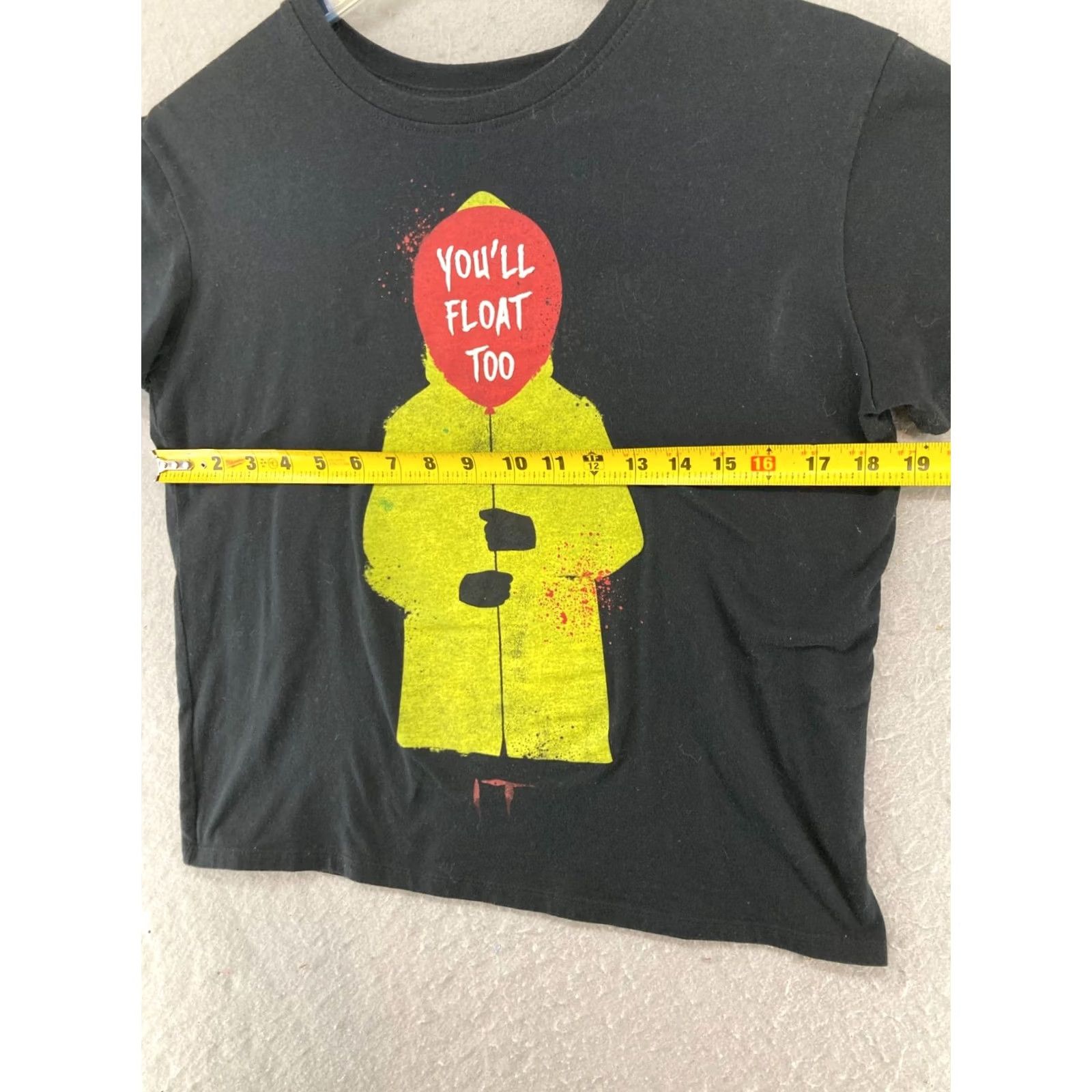 Vintage Nike It Graphic TShirt Mens XS Black Youll Float Too It Stephen King Shirt XS Mens Black Graphic TShirt It Youll Float Too Stephen King Nike Shirt Size US XS / EU 42 / 0 - 3 Thumbnail