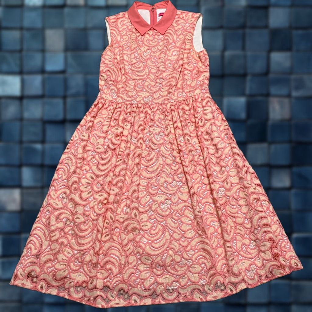 Betsey Johnson Betsey Johnson Dress Womens 2 Pink Geometric Lace Lined Collared Fit Flare Knee Length A-Line Casual Party/Cocktail Vintage No - Wait Size XS / US 0-2 / IT 36-38 - 1 Thumbnail