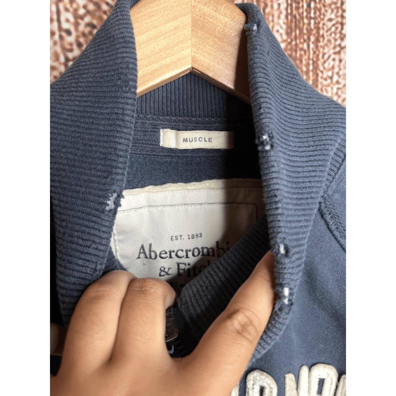 Abercrombie & Fitch VINTAGE Abercrombie & Fitch LOGO Jacket Military, Blue, XL, Zip Up, Full Zip, Stand-Up Collar, Pockets, Knit Cotton, Casual, Y2K, Men Size US XL / EU 56 / 4 - 2 Thumbnail