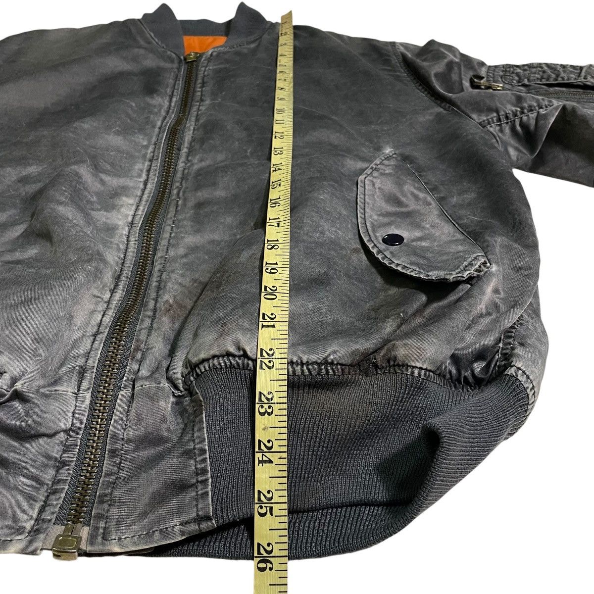 Avirex Vintage 90s MA-1 Bomber Jacket Sun Faded Trashed Distressed Size US M / EU 48-50 / 2 - 12 Thumbnail