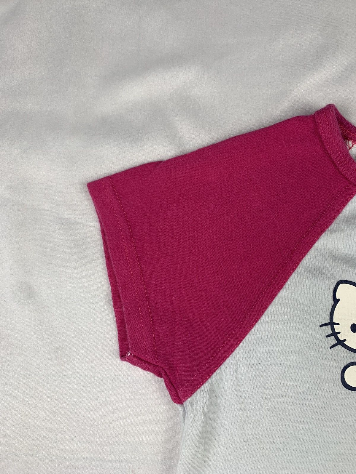 Anime 2000s Hello Kitty by Sanrio Cute Embroidered Icon Baby Tee Size XS / US 0-2 / IT 36-38 - 5 Thumbnail