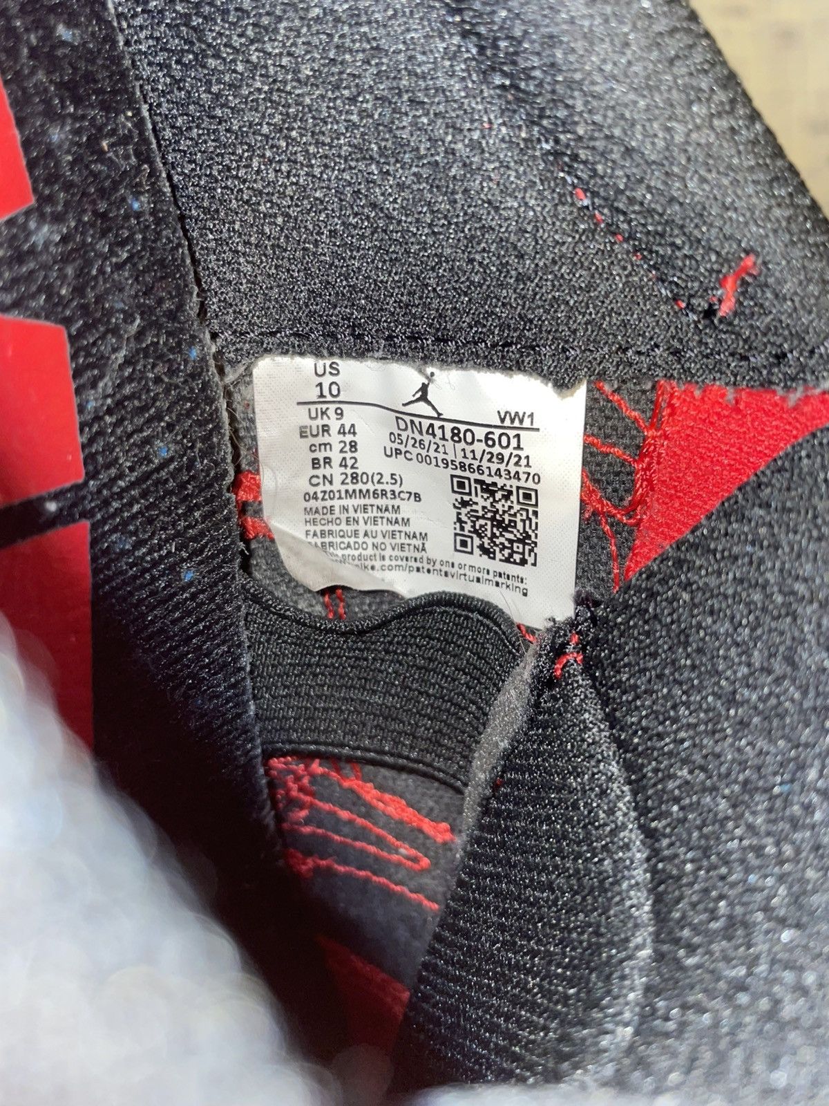 Jordan Brand Air jordan 11 CMFT low Size US 10 / EU 43 - 6 Thumbnail