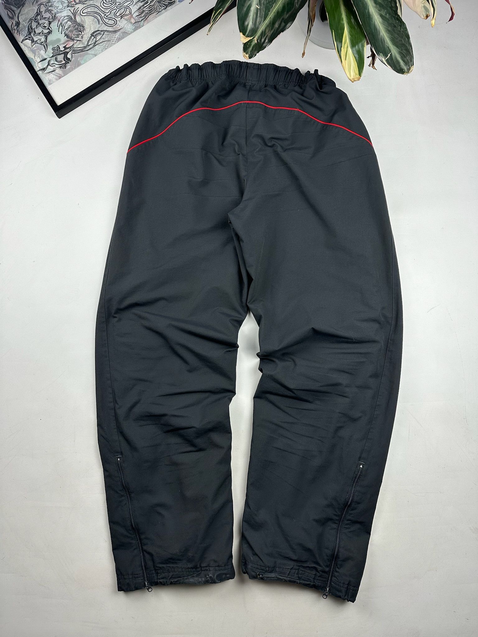 Nike Vintage Nike Baggy Track Pants size L Drill Swoosh Y2K USA Size US 34 / EU 50 - 3 Thumbnail