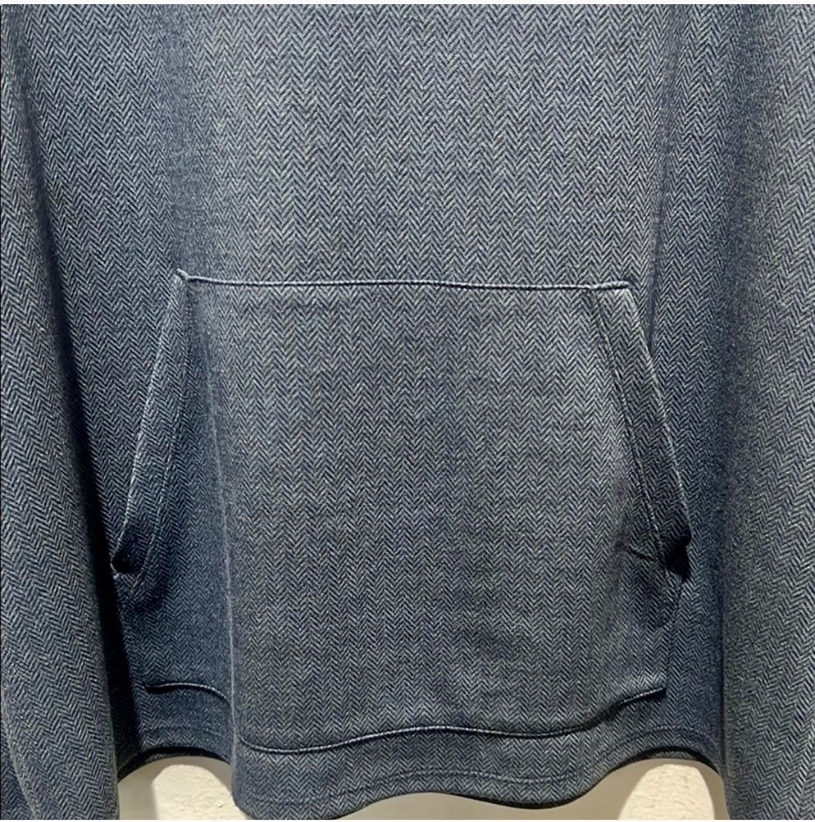 Vince Vince Herringbone Hoodie Sweatshirt XL Like New Size US XL / EU 56 / 4 - 5 Thumbnail