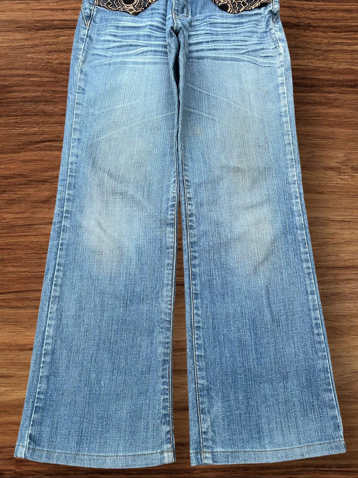 Japanese Brand Vintage Japanese Brand Snake Design Pocket Wide Flare Jeans Size 28" / US 6 / IT 42 - 7 Thumbnail