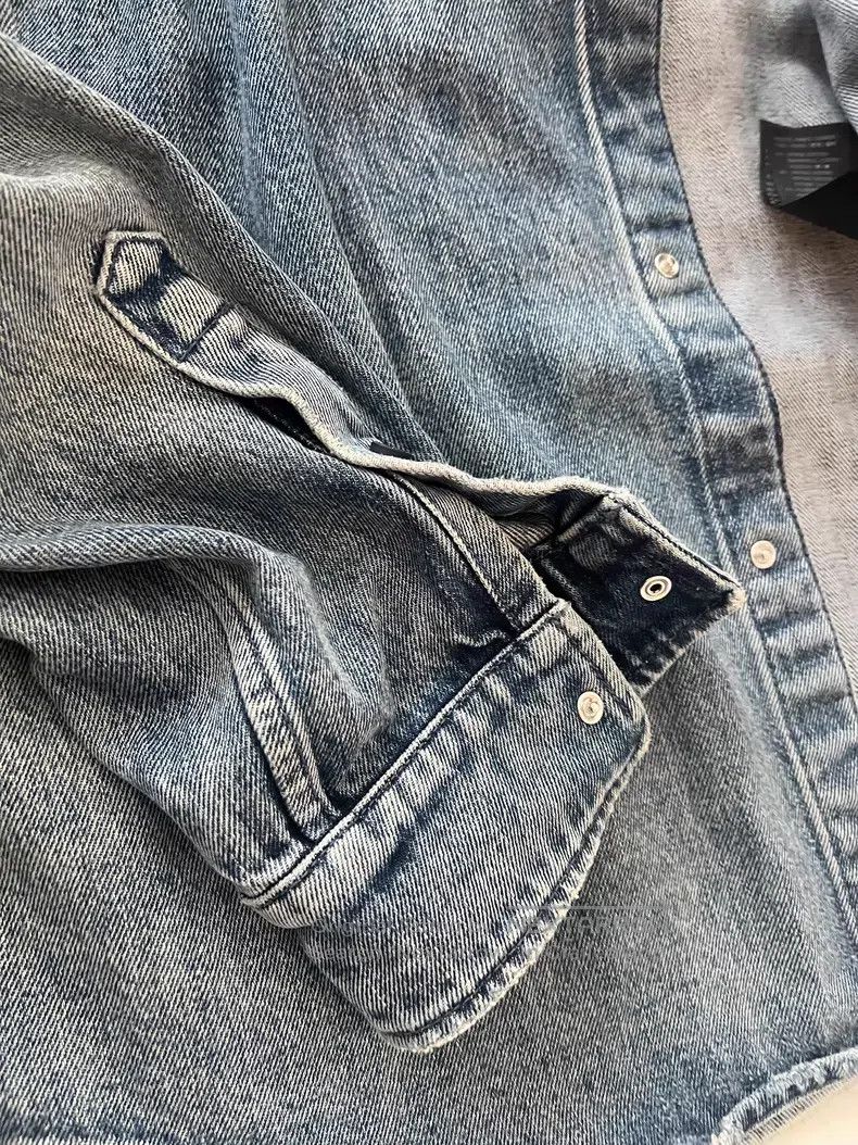 Balenciaga Balenciaga Embroidered Distressed Frayed Denim Shirt Size US S / EU 44-46 / 1 - 7 Thumbnail